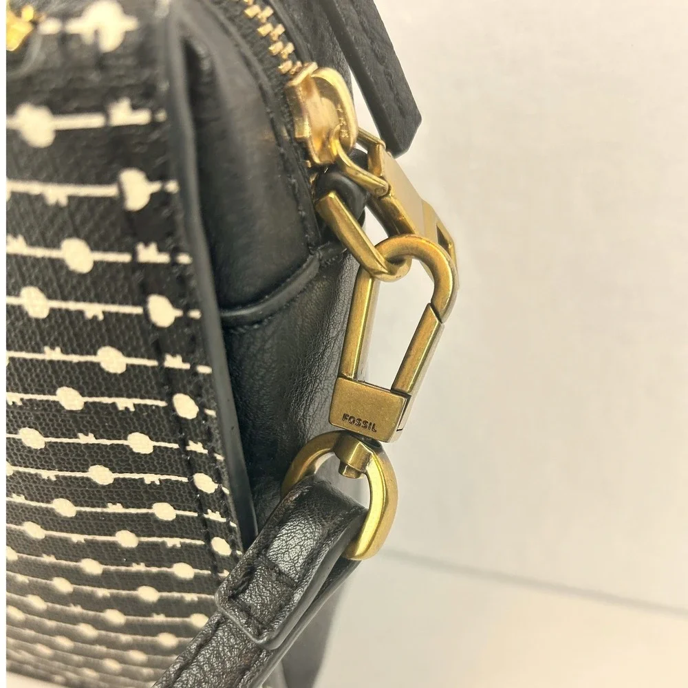 Fossil Black White Key Print Triple Zip Crossbody Bag Brass‎ Hardware